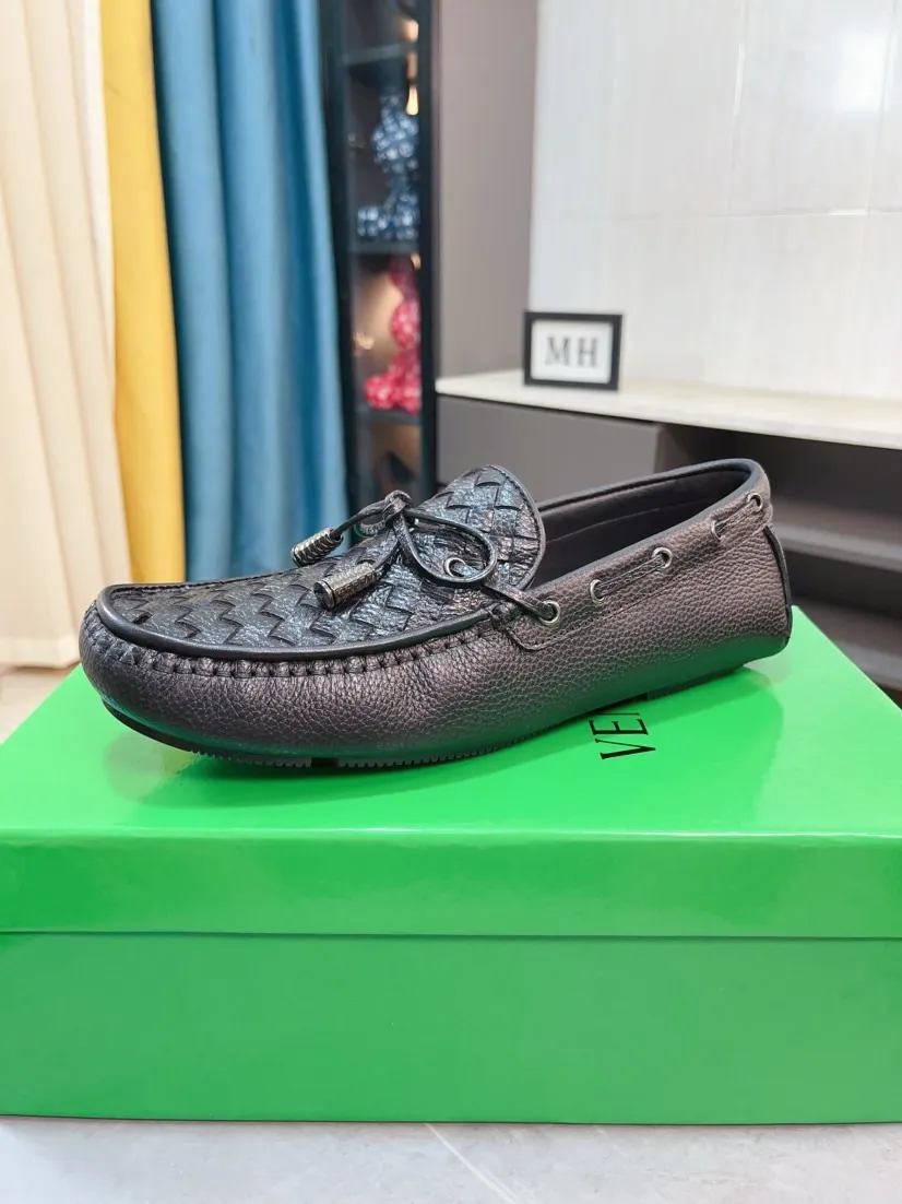 Ex-factory price 420🌹🌹【Super comfortable soft sole BV woven beanie shoes】Fashion hot style ⭐️⭐️⭐️BV Men's casual shoes 🎈High-quality cowhide upper, woven cowhide upper with metal buckle decoration, perfect fit, full of personality and fashionable charm, genuine leather lining ⚠️⚠️Flexible and lightweight outsole, fashionable and handsome, size: 38-44, 37+45 can be customized